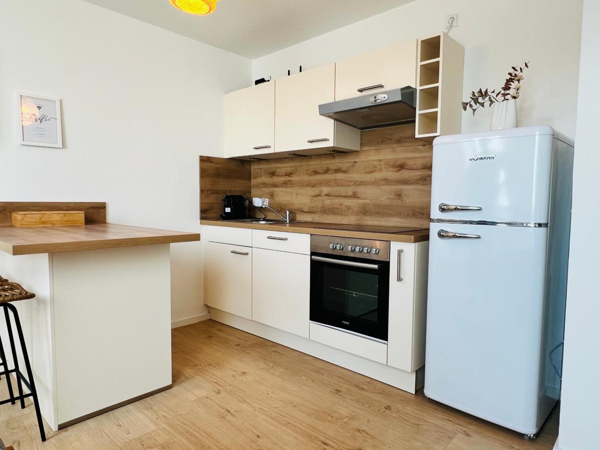 Cozy Apartment For 2 Near Mering Train Station 외부 사진